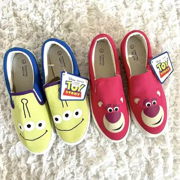 새상품 토이스토리 슬립온 L 사이즈 24cm~24.5cm 2개