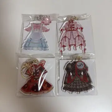 FRUITS ZIPPER 츠키아시 아카네 의상 아크링 키링