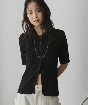 앤트마리스 시어 폴로 하프 슬리브 상의