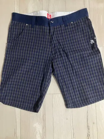 아르치비오 체크 숏팬츠 사이즈 50