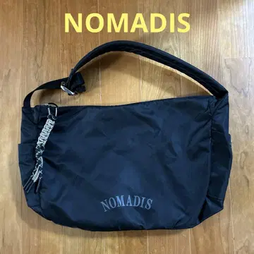 NOMADIS/노마디스 별주 코드 참 숄더백