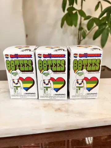 베어브릭 BE@RBRICK 88TEES 메디콤토이 100% 새상품 3개