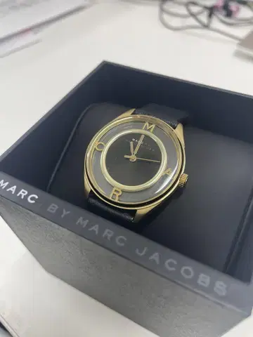 마크제이콥스 손목시계 MBM1376