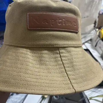 Naptime 베이지 버킷 햇 Nissy 브랜드