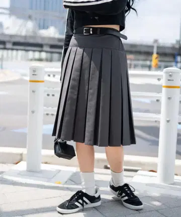 WEGO/벨트 포함 플리츠 미들 스커트