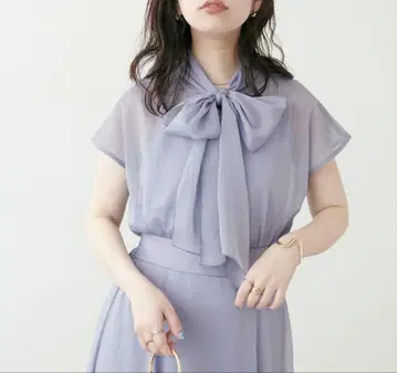 natural coutur 프렌치 슬리브 보타이 블라우스