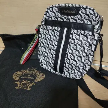 새상품 Orobianco 오로비안코 숄더백 오로그램 시리즈