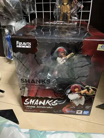 Figuarts ZERO 샹크스 -신피