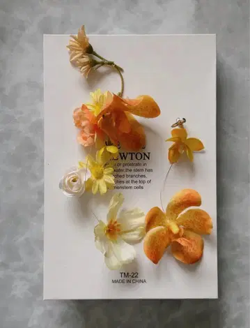 SASSY. 플라워 이어 커프 flower ear cuff 웨딩