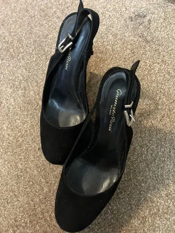 장비토로시 샌들! gianvitorossi 드로어