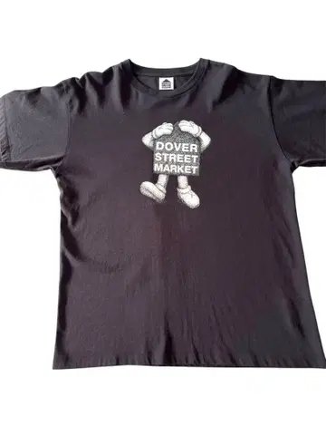 새상품급 DOVER STREET MARKET 티셔츠