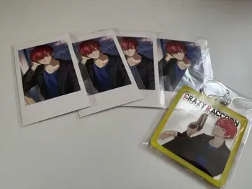 CR 스토어 RANDOM SELFIE CARD FRAME KEYCHAIN