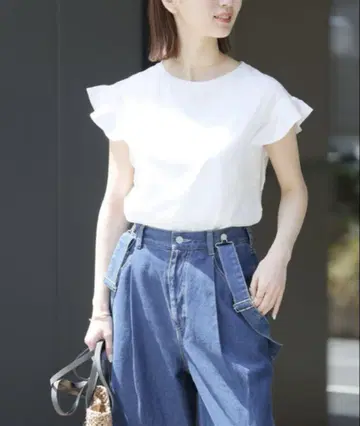 새상품급 JOURNAL STANDARD relume 프릴 슬리브 티셔츠