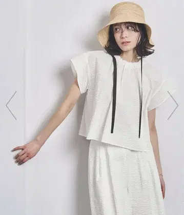 UNITED ARROWS 와플 개더 프렌치 슬리브 블라우스