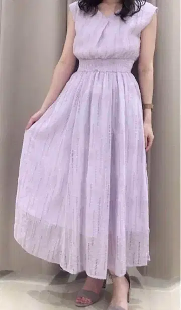 노엘라 자수 컷워크 연보라 슬리브리스 롱 원피스 M
