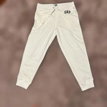 GAP 화이트 로고 자수 팬츠 L 사이즈