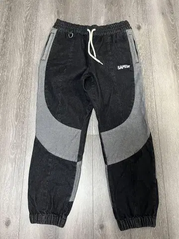 SAPEur 데님 트랙 팬츠 블랙