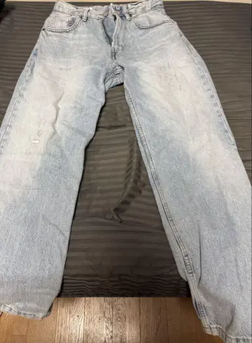 자라 라이트 블루 배기 데님 EU36