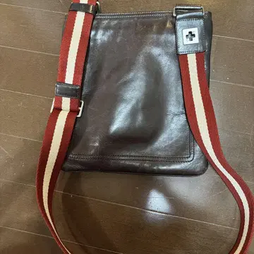 Bally 발리 다크 브라운 가죽 사코슈