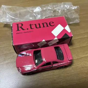 토미카 R.tune BNR34 빨간색