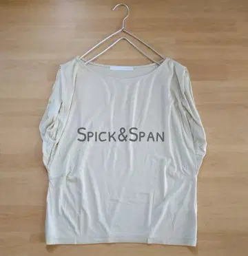 스픽 앤 스팬 일본제 큐프라 혼방 슬리브리스 티셔츠 얇은 소재 베이지