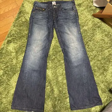 TRUE RELIGION 부츠 컷 데님 29