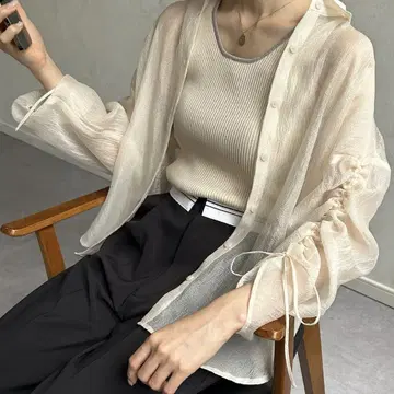 라메 와셔 소매 셔링 시어 셔츠