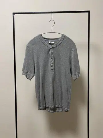 시사 컬 하인즈 그레이 헨리넥 티셔츠 반팔