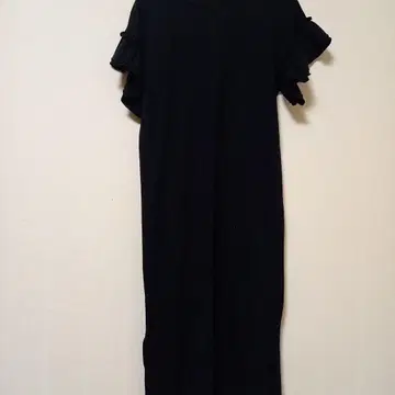 GRL 프릴 소매 블랙 롱 원피스 신축성 있음 양쪽에 슬릿