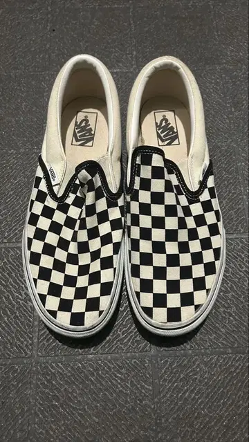 Vans 체커 패턴 슬립온