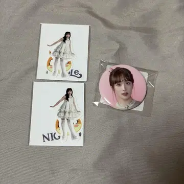 KARASIA 랜덤 토이 캔뱃지 스티커 니콜