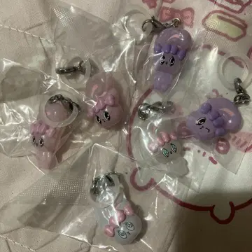 가챠 ESTHER BUNNY 메지루시 액세서리 전 6종 컴프 세트입니다.