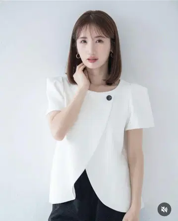 connse 레이디 라이크 커브 자켓