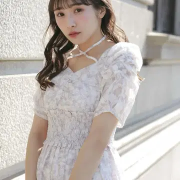 AnMILLE 안미르 플라워 크로스 플레어 OP 원피스 핑크