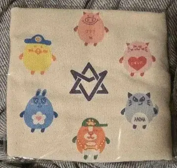 ASTRO ROROHA 토트백