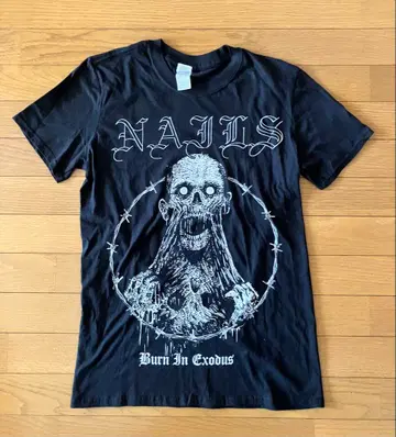 Nails Burn in Exodus 남성용 블랙 밴딩 티셔츠