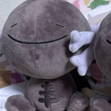 이타세 도오 파르데아 우파 앉은 봉제 인형 1개만