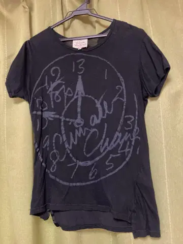 Vivianne Westwood 블랙 티셔츠 M 사이즈