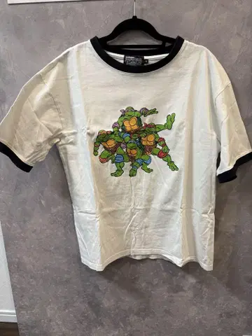 Teenage Mutant Ninja Turtles 티셔츠 M 사이즈