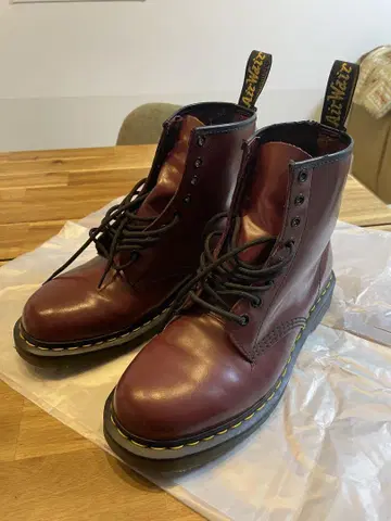 Dr. Martens 버건디 워크 부츠 42 EU