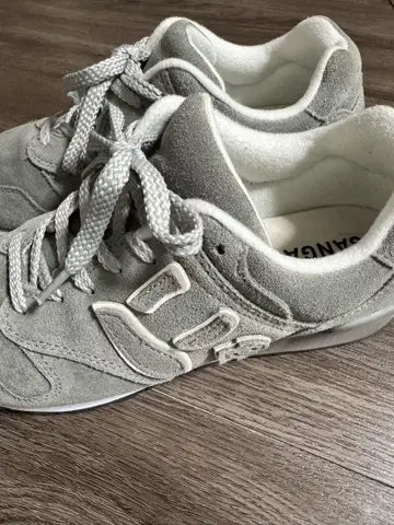 뉴 스니커즈 SANGACIO 산가초 그레이 23cm