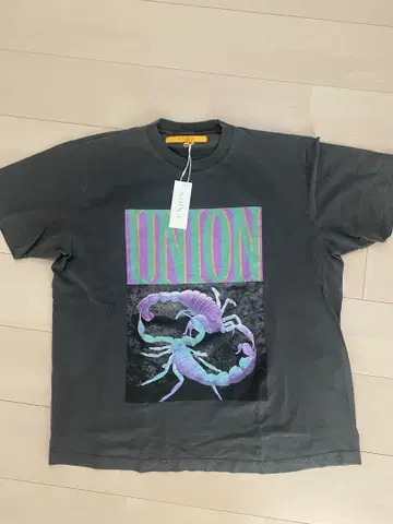 새상품 정품 UNION 스콜피온 티셔츠