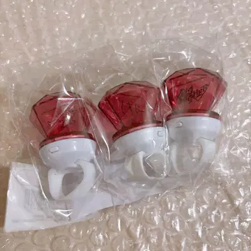 쿠츠하 반지 라이트