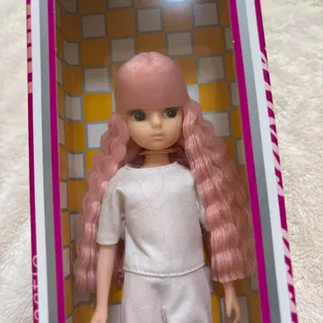 2021년 복각판 초대 리카짱