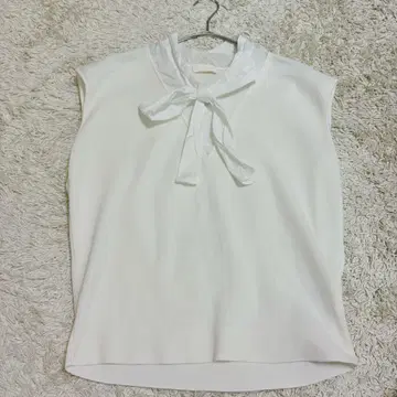 보르지 보타이 슬리브리스 화이트 화이트 상의 ballsey