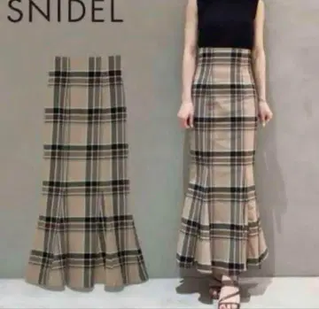 SNIDEL 스나이델 하이 웨스트 타이트 헴 플레어 체크 스커트 베이지