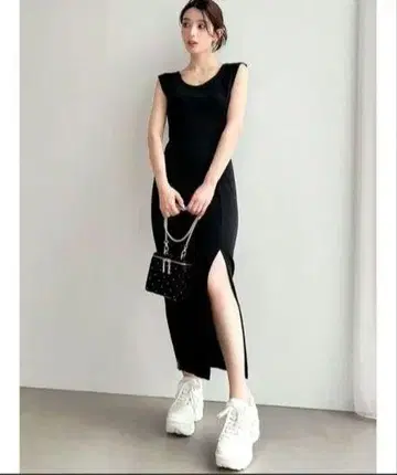 새상품급 블랙 롱 니트 원피스