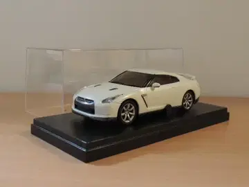 닛산 GT-R 화이트 미니카 1/43
