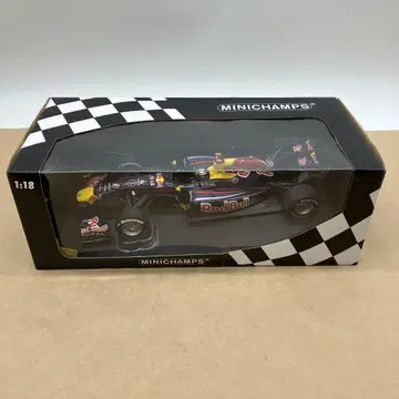 MINICHAMPS 1:18 레드불 F1 Red Bull Racing