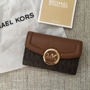 새상품 마이클코어스 MICHEAL KORS 브라운 키케이스
